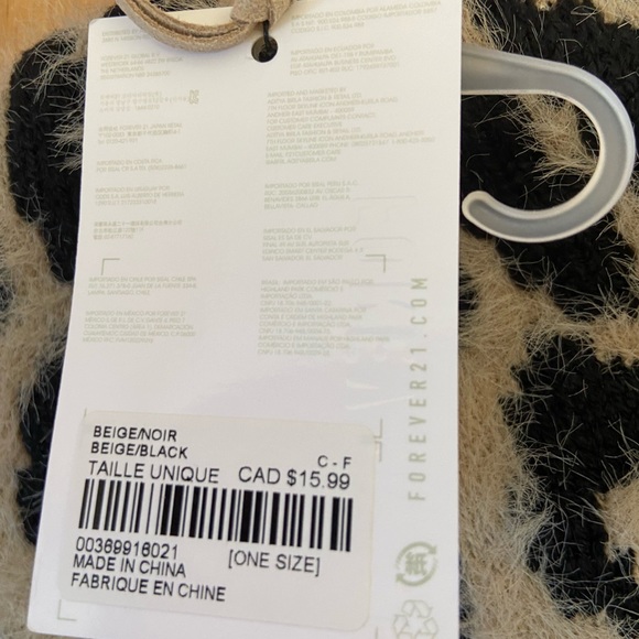 COPY - *BRAND NEW* Forever 21 Cheetah Print Beanie - Picture 4 of 4